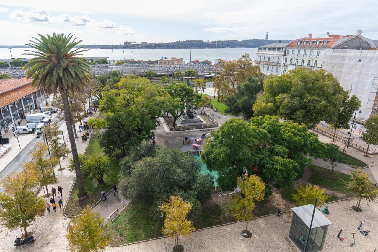 8 Building Apartment 403 T2 - River & Garden View Lisbon Exterior photo